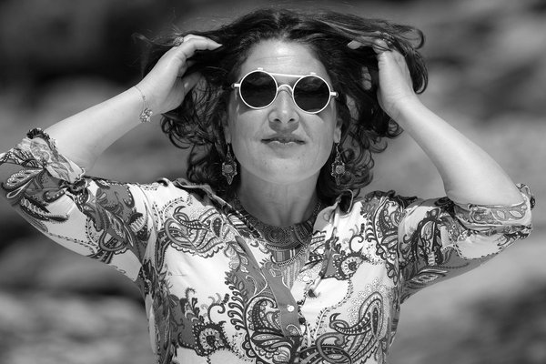 Discover your perfect sunglasses: the ultimate guide to choosing stylish frames for every face shape